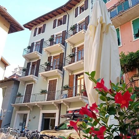 Casa Nataly Bed and Breakfast Torbole Sul Garda Eksteriør billede