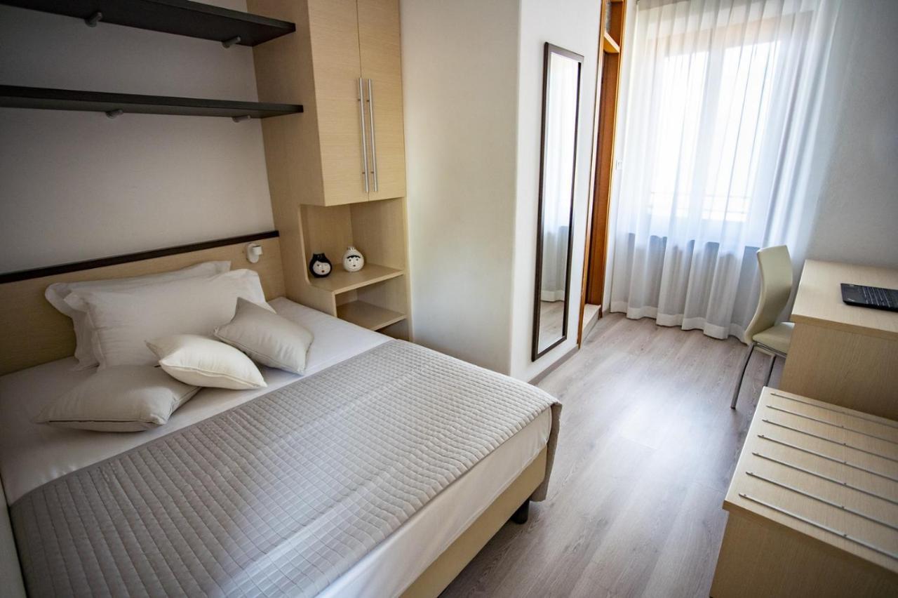 Casa Nataly Bed and Breakfast Torbole Sul Garda Eksteriør billede